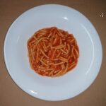 Spaghetti Short Cut in Tomato Sauce